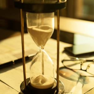 İDARE TARAFINDAN GÜNCELLİĞİNİ YİTİRMİŞ HALKA AÇIK KAYITLARIN KVKK AÇISINDAN DEĞERLENDİRİLMESİ